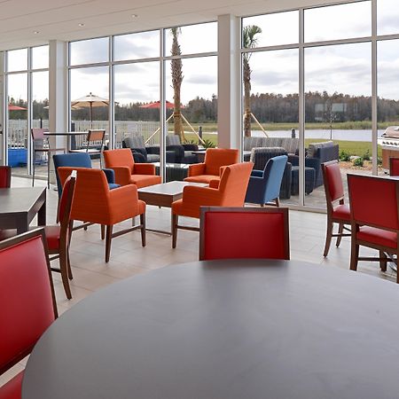 Holiday Inn Express & Suites Trinity By Ihg Exterior foto