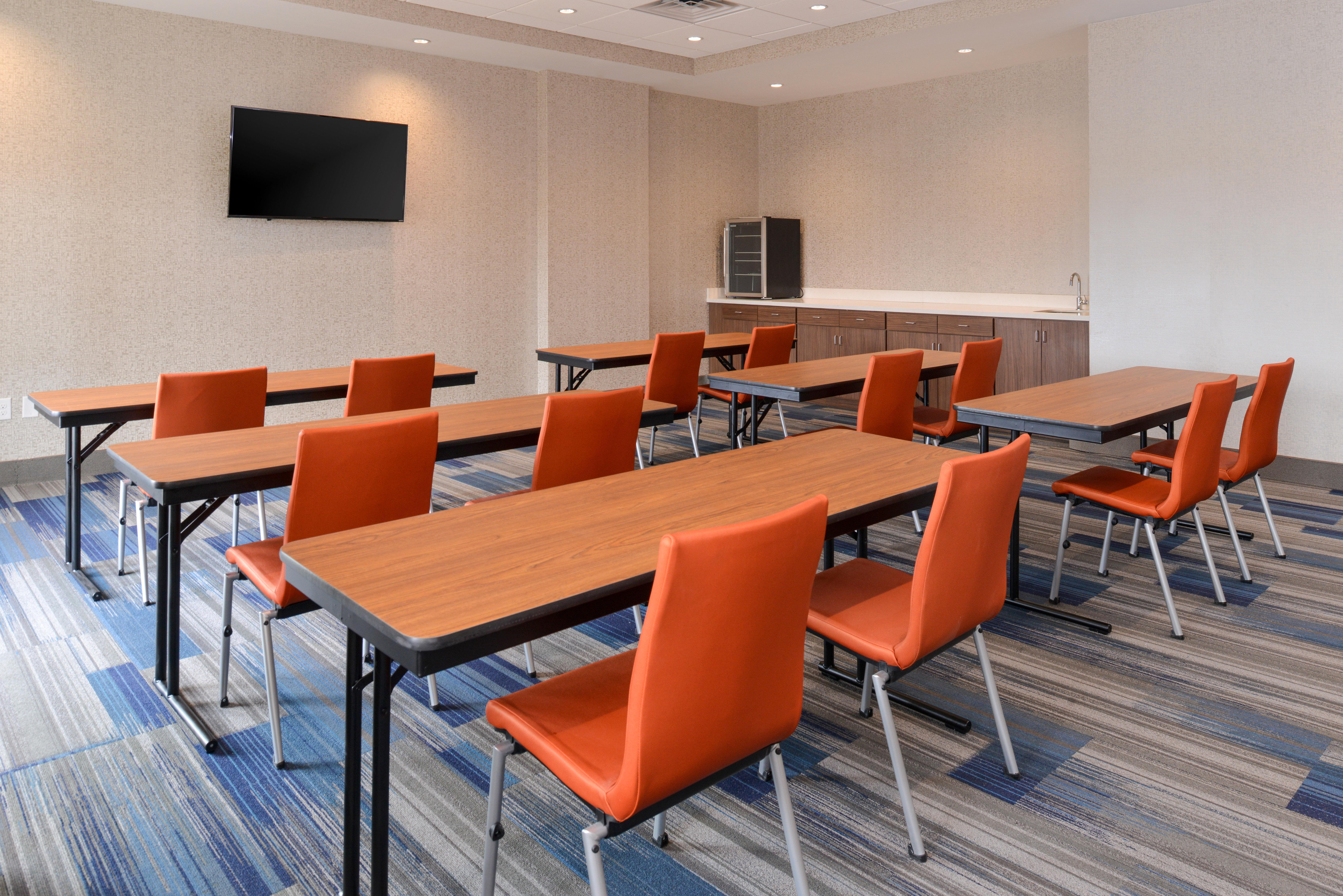 Holiday Inn Express & Suites Trinity By Ihg Exterior foto